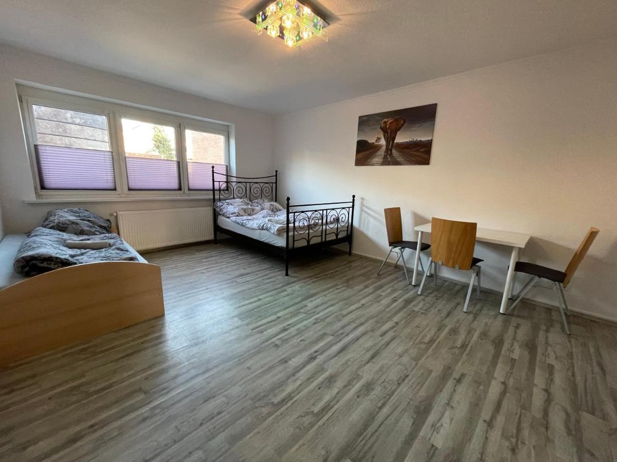 Apartamento Schoene Zentrale Zimmer In Wilhelmshaven Exterior foto