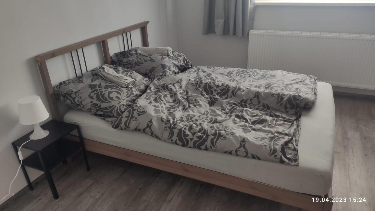 Apartamento Schoene Zentrale Zimmer In Wilhelmshaven Exterior foto